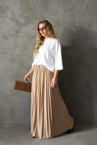 חצאית גל קרם