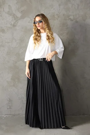 חצאית גל שחור