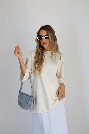 טי שרט אדל שמנת