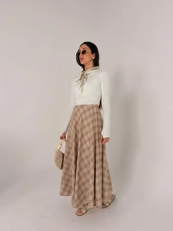 חצאית מאי חום משבצות