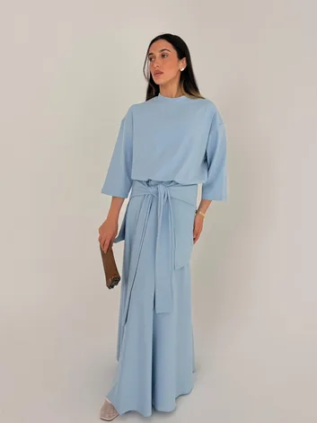 חליפת שלי תכלת