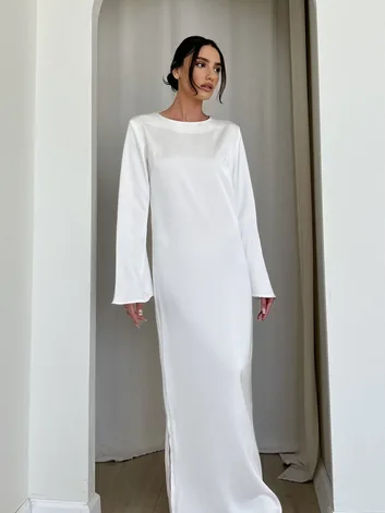 שמלת לותם לבן