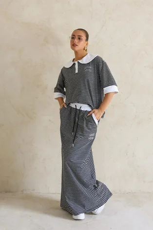 חליפת מיו פסים שחור